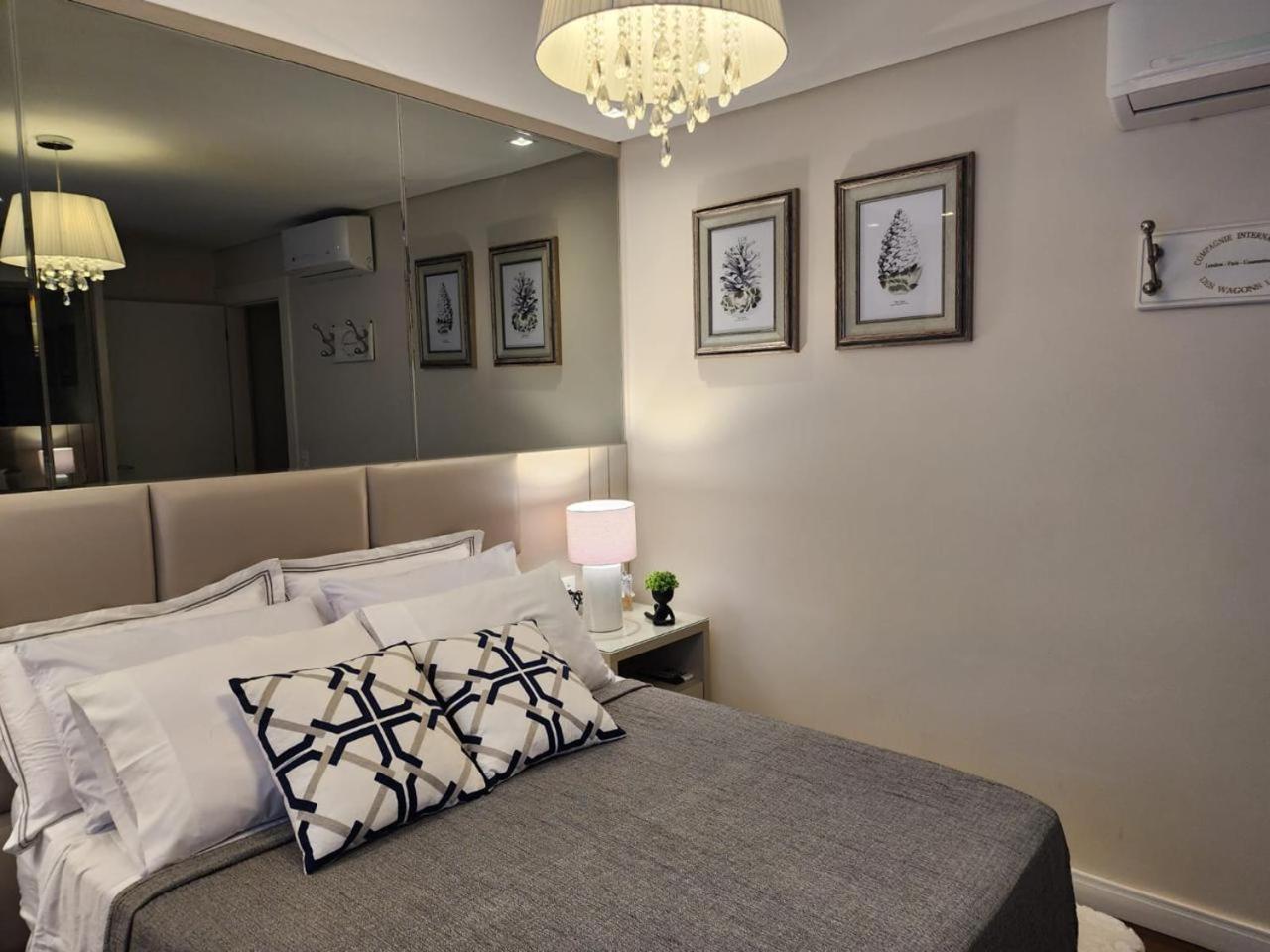 Lar Do Ozzy Com Lareira No Centro De Gramado! Apartment Exterior photo